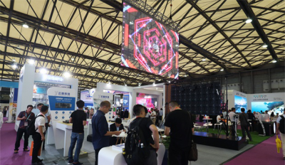 Shanghai LED China | YIPLED Transparent screen , transfer glass window to self-media marketing